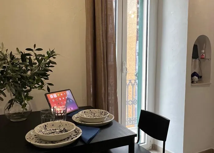 Palazzo Paterno Apartment *