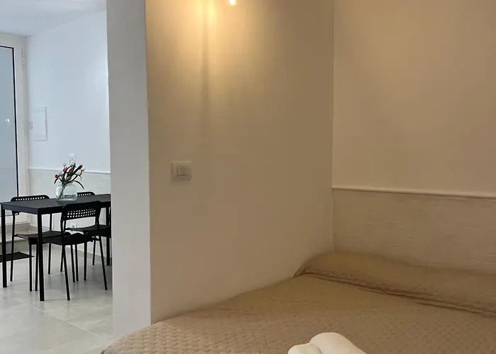 Palazzo Paterno Apartament Bari